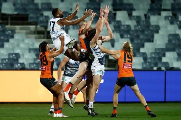 Esava Ratugolea of the Cats attempts to mark the ball during the round 21 AFL match between Geelong Cats and Greater Western Sydney Giants at GMHBA...