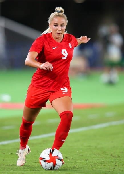 Adriana Leon of Team Canada runs with the ball during the Women's Gold Medal Match between Canada and Sweden on day fourteen of the Tokyo 2020...
