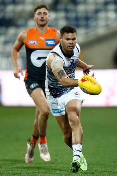 Brandon Parfitt of the Cats kicks the ball during the round 21 AFL match between Geelong Cats and Greater Western Sydney Giants at GMHBA Stadium on...