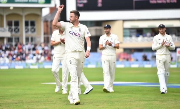 Ollie Robinson of England is applauded of the pitch after getting 5 wickets during day three of the First Test Match between England and India at...