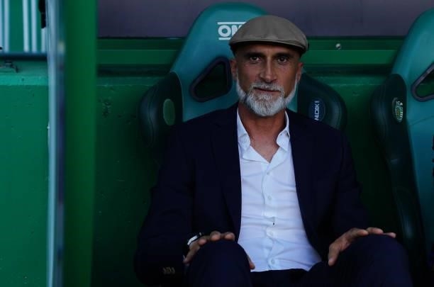 Alvaro Pacheco of FC Vizela looks on before the start of the Liga Bwin match between Sporting CP and FC Vizela at Estadio Jose Alvalade on August 6,...