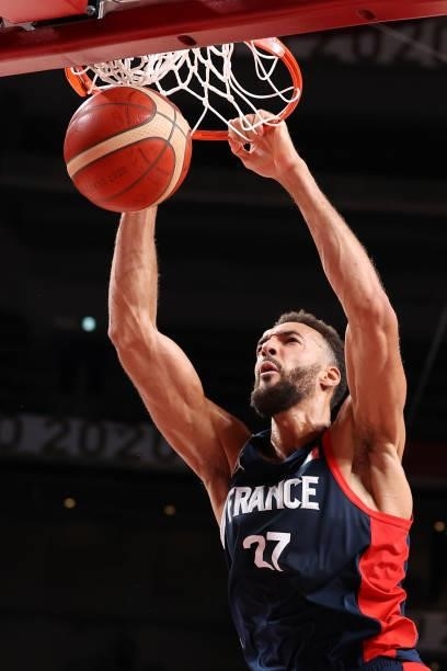 Rudy Gobert of Team France dunks against Team United States during the first half of a Men's Basketball Finals game on day fifteen of the Tokyo 2020...