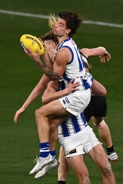 Jy Simpkin of the Kangaroos marks during the round 21 AFL match between Richmond Tigers and North Melbourne Kangaroos at Melbourne Cricket Ground on...