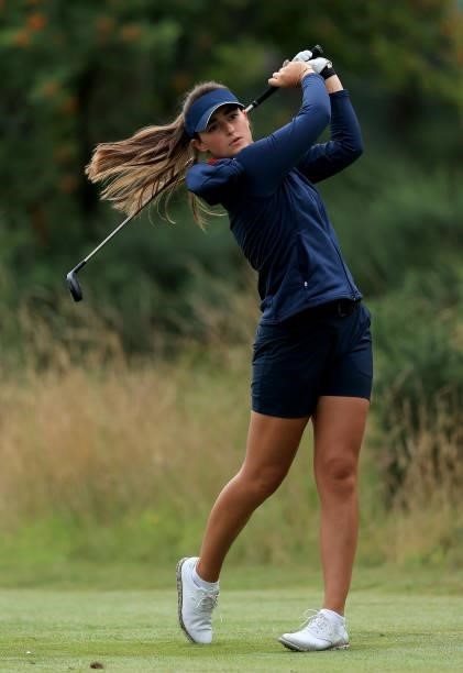 Jae Bowers of England plays her tee shot on the fourth hole during the Rose Ladies Series at Scotscraig Golf Club on August 07, 2021 in Tayport,...