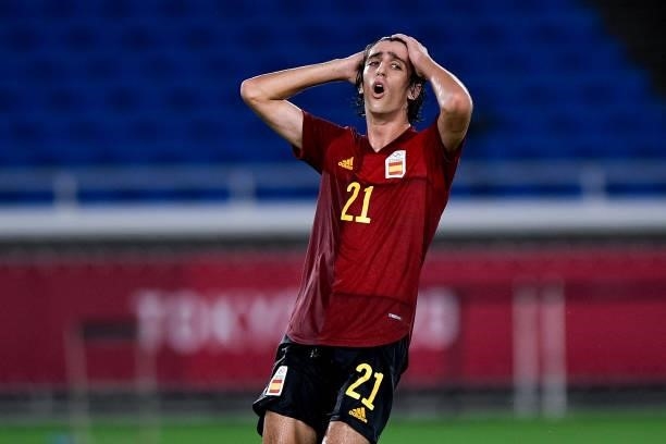 Bryan Gil of Spain looks dejected during the Tokyo 2020 Olympic Mens Football Tournament Gold Medal Match between Brazil and Spain at International...