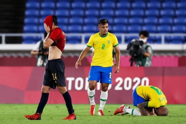 Carlos Soler of Spain show his dejection after the Men's Gold Medal Match between Brazil and Spain on day fifteen of the Tokyo 2020 Olympic Games at...