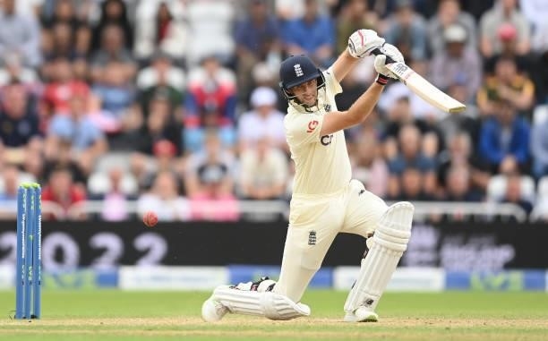Joe Root of England hits out during the fourth day of the 1st LV= Test match between England and India at Trent Bridge on August 07, 2021 in...
