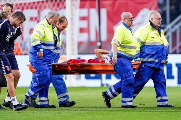 Ramiz Zerrouki of FC Twente in medical treatment due to injury during the Preseason Friendly Match match between FC Twente and SS Lazio at De Grolsch...