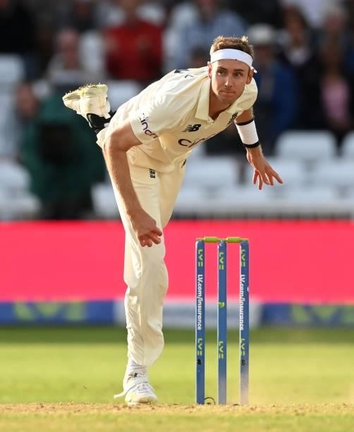 Stuart Broad of England bowls during the fourth day of the 1st LV= Test match between England and India at Trent Bridge on August 07, 2021 in...