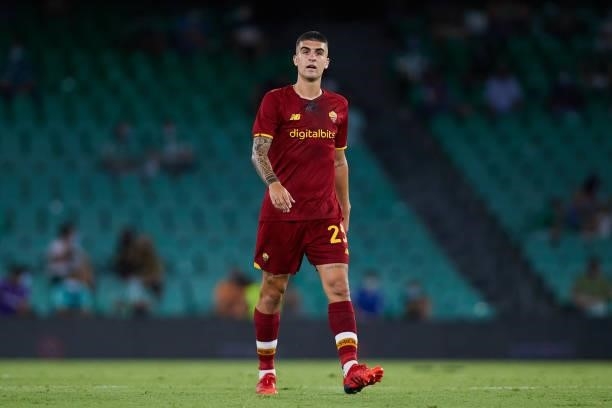 Gianluca Mancini of AS Roma looks on during a friendly match between Real Betis and AS Roma at Estadio Benito Villamarin on August 07, 2021 in...