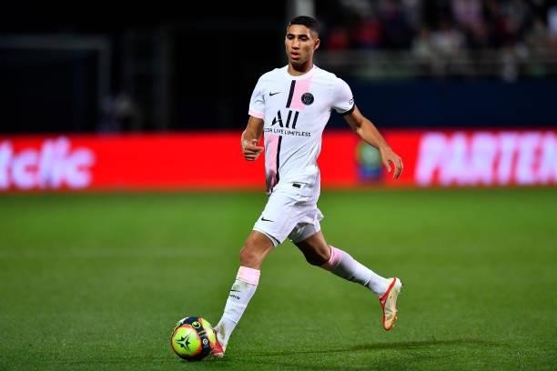 Achraf Hakimi of Paris Saint-Germain runs with the ball during the Ligue 1 football match between Troyes and Paris at Stade de l'Aube on August 07,...