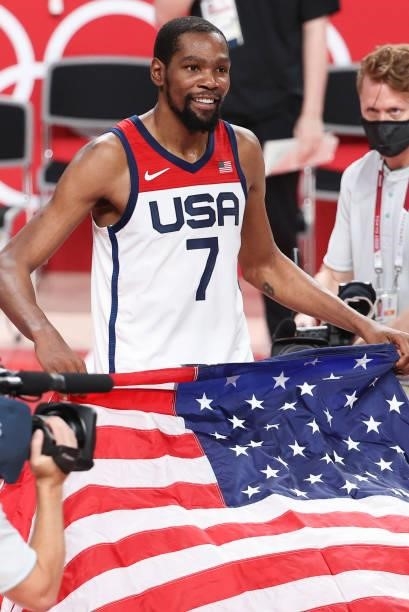 Kevin Durant of USA celebrates the victory following the Men's Basketball Gold Medal Final between United States and France on day fifteen of the...