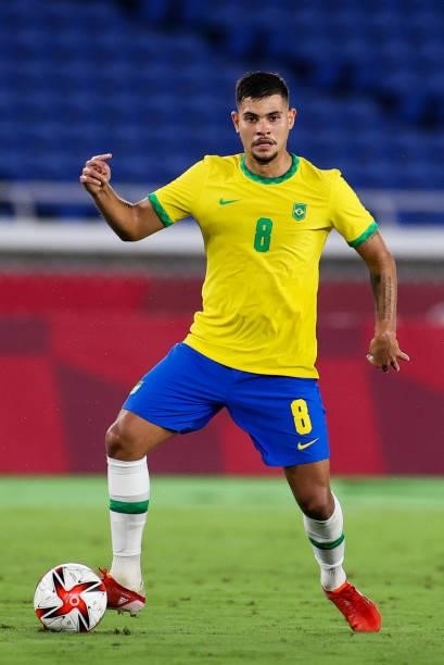 Bruno Guimaraes of Brazil controls the ball during the Men's Gold Medal Match between Brazil and Spain on day fifteen of the Tokyo 2020 Olympic Games...