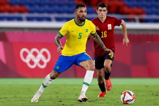 Douglas Luiz of Brazil controls the ball during the Men's Gold Medal Match between Brazil and Spain on day fifteen of the Tokyo 2020 Olympic Games at...