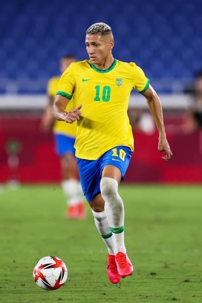 Richarlison of Brazil controls the ball during the Men's Gold Medal Match between Brazil and Spain on day fifteen of the Tokyo 2020 Olympic Games at...