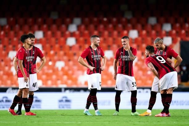 Players of AC Milan at the end of a pre-season friendly match between Valencia CF and AC Milan at Estadi de Mestalla on August 04, 2021 in Valencia,...