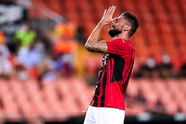 Oliver Giroud of AC Milan reacts during a pre-season friendly match between Valencia CF and AC Milan at Estadi de Mestalla on August 04, 2021 in...