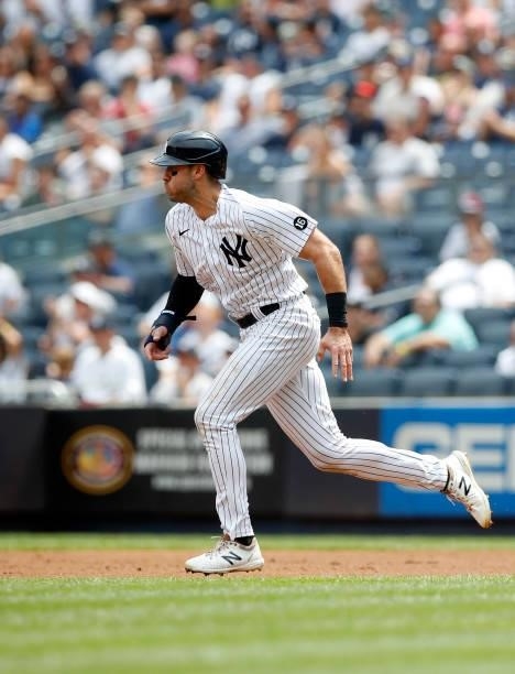 Joey Gallo of the New York Yankees in action against the Seattle Mariners at Yankee Stadium on August 07, 2021 in New York City. The Yankees defeated...