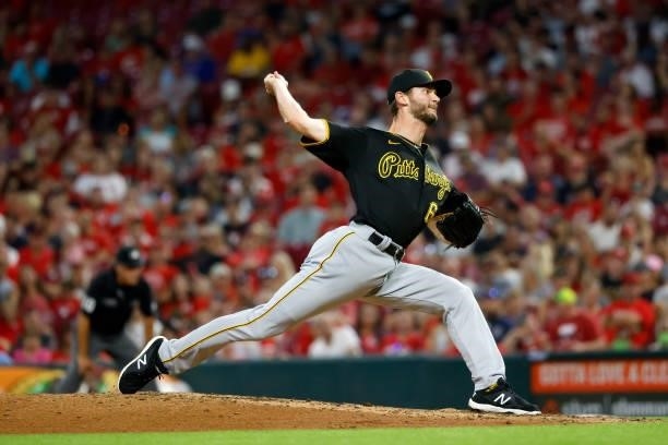 Kyle Keller of the Pittsburgh Pirates pitches during the game against the Cincinnati Reds at Great American Ball Park on August 6, 2021 in...