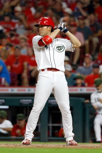 Shogo Akiyama of the Cincinnati Reds bats during the game against the Pittsburgh Pirates at Great American Ball Park on August 6, 2021 in Cincinnati,...