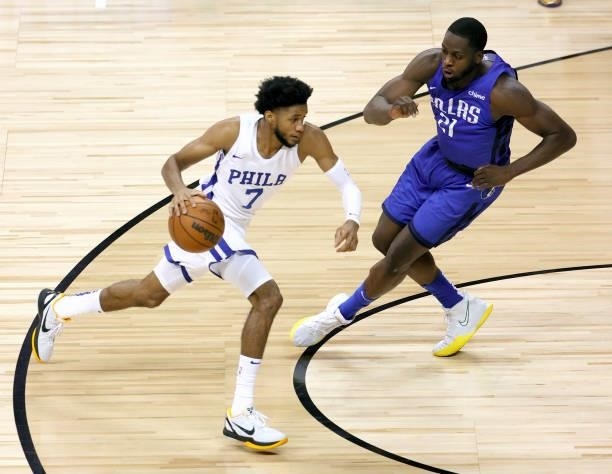Isaiah Joe of the Philadelphia 76ers drives against Eugene Omoruyi of the Dallas Mavericks during the 2021 NBA Summer League at the Thomas & Mack...