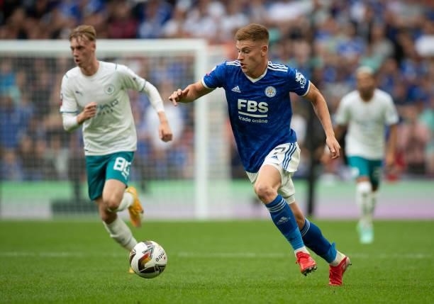 Harvey Barnes of Leicester City and Cole Palmer of Manchester City during the The FA Community Shield between Manchester City and Leicester City at...