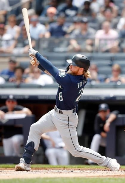 Jake Fraley of the Seattle Mariners in action against the New York Yankees at Yankee Stadium on August 07, 2021 in New York City. The Yankees...