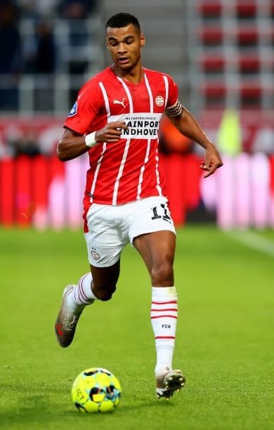Cody Gakpo of PSV Eindhoven controls the ball during the UEFA Champions League third qualifying round second leg between FC Midtjylland and PSV...