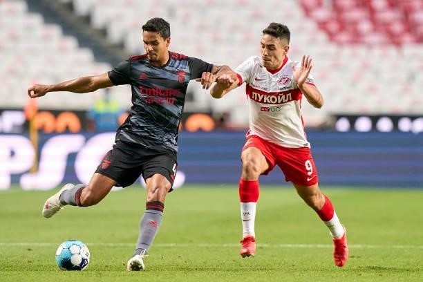 Ezequiel Ponce of FC Spartak Moskva competes for the ball with Lucas Verissimo of SL Benfica during the UEFA Champions League Third Qualifying Round...