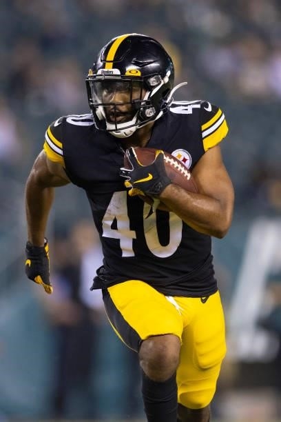Tony Brooks-James of the Pittsburgh Steelers runs the ball against the Philadelphia Eagles during the preseason game at Lincoln Financial Field on...