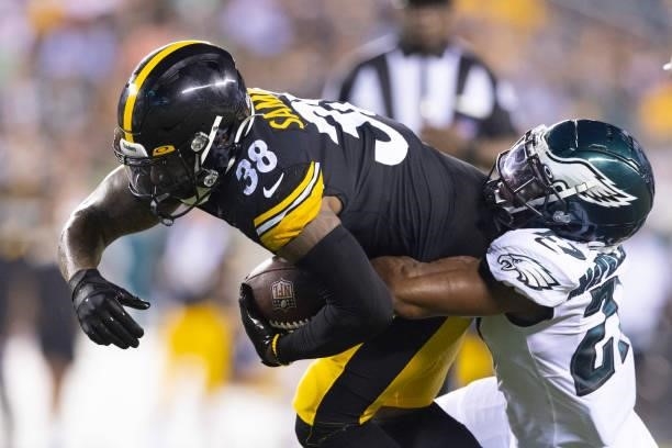 Zech McPhearson of the Philadelphia Eagles tackles Jaylen Samuels of the Pittsburgh Steelers during the preseason game at Lincoln Financial Field on...