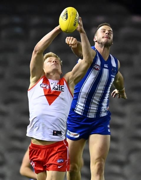 Isaac Heeney of the Swans marks during the round 22 AFL match between North Melbourne Kangaroos and Sydney Swans at Marvel Stadium on August 14, 2021...