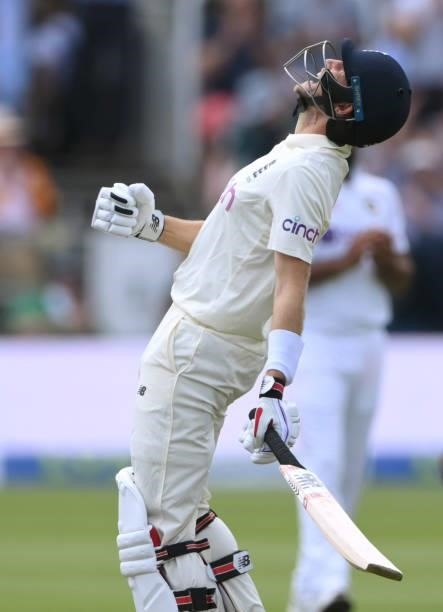 England batsman Joe Root celebrates his 100 during day three of the Second Test Match between England and India at Lord's Cricket Ground on August...