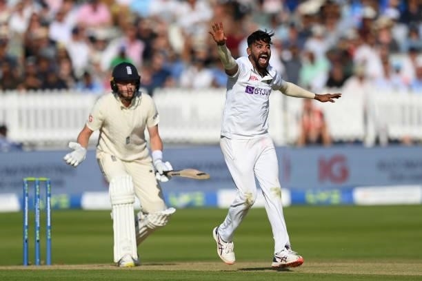 Mohammed Siraj of India pleads unsuccessfully for lbw against Ollie Robinson of England during the Second LV= Insurance Test Match: Day Three between...