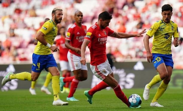 Roman Yaremchuk of SL Benfica with Joao Basso of FC Arouca in action during the Liga Bwin match between SL Benfica and FC Arouca at Estadio da Luz on...