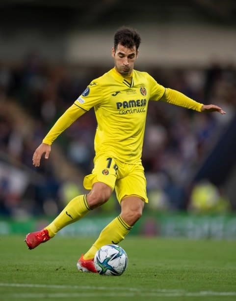 Manu Trigueros of Villarreal CF in action during the UEFA Super Cup between Chelsea and Villarreal CF at Windsor Park on August 11, 2021 in Belfast,...