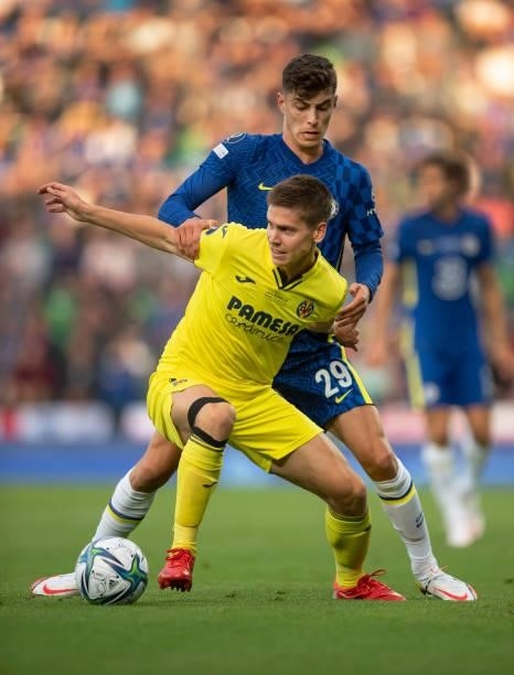 Juan Foyth of Villarreal CF and Kai Havertz of Chelsea in action during the UEFA Super Cup between Chelsea and Villarreal CF at Windsor Park on...