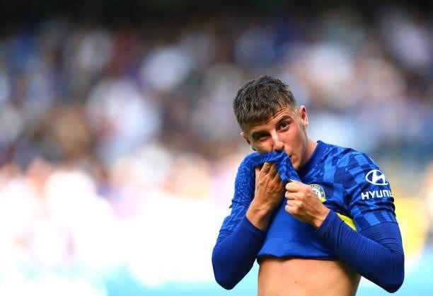 Mason Mount of Chelsea FC during the Premier League match between Chelsea and Crystal Palace at Stamford Bridge on August 14, 2021 in London, England.