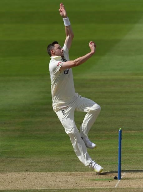 England bowler Ollie Robinson in action during day four of the Second Test Match between England and India at Lord's Cricket Ground on August 15,...