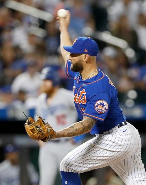 Kevin Pillar of the New York Mets pitches in the ninth inning against the Los Angeles Dodgers at Citi Field on August 15, 2021 in New York City. The...