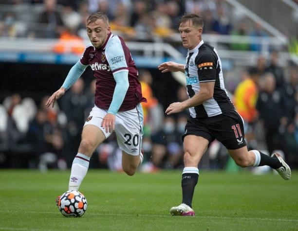 Jarrod Bowen of West Ham United and Matt Ritchie of Newcastle United in action during the Premier League match between Newcastle United and West Ham...