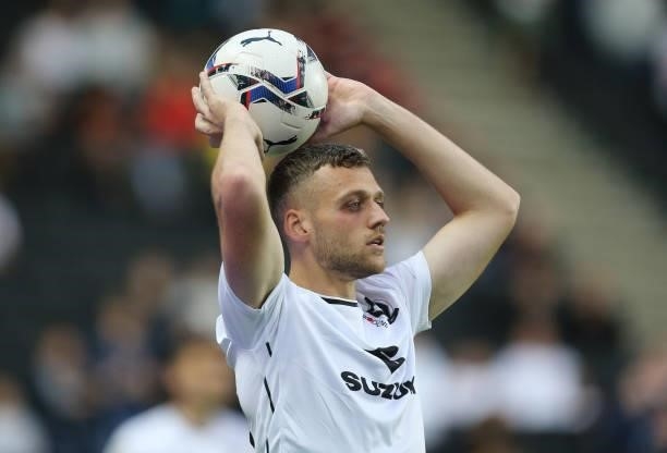 Aden Baldwin of Milton Keynes Dons in action during the Sky Bet League One match between Milton Keynes Dons and Charlton Athletic at Stadium mk on...