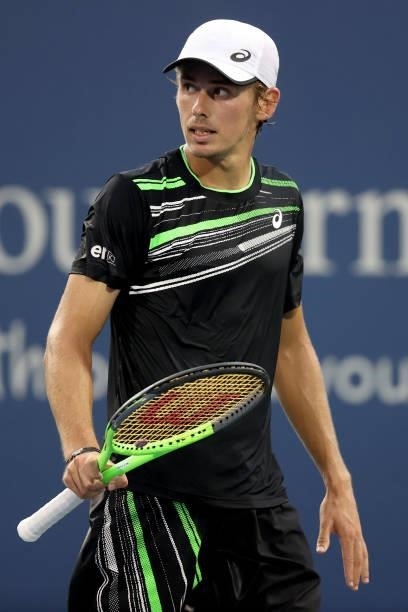 Alex De Minaur of Australia plays Gael Monfils of France during the Western & Southern Open at Lindner Family Tennis Center on August 18, 2021 in...