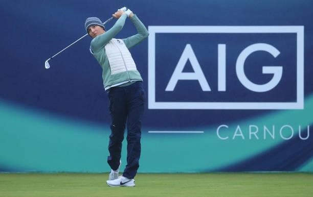 Anne van Dam of The Netherlands tees off on the first hole during Day One of the AIG Women's Open at Carnoustie Golf Links on August 19, 2021 in...