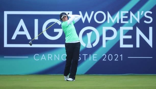 Stacy Lewis of The United States tees off on the first hole during Day One of the AIG Women's Open at Carnoustie Golf Links on August 19, 2021 in...