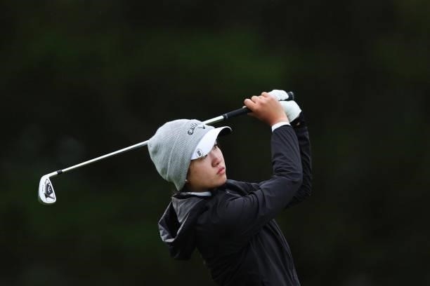Rose Zhang of The United States tees off on the eighth hole during Day One of the AIG Women's Open at Carnoustie Golf Links on August 19, 2021 in...