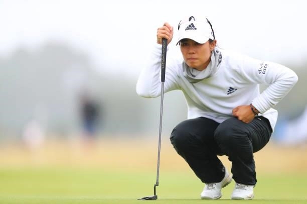 Danielle Kang of The United States lines up a putt on the thirteenth green during Day One of the AIG Women's Open at Carnoustie Golf Links on August...