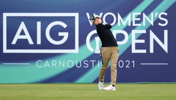 Hinako Shibuno of Japan tees off on the first hole during Day One of the AIG Women's Open at Carnoustie Golf Links on August 19, 2021 in Carnoustie,...
