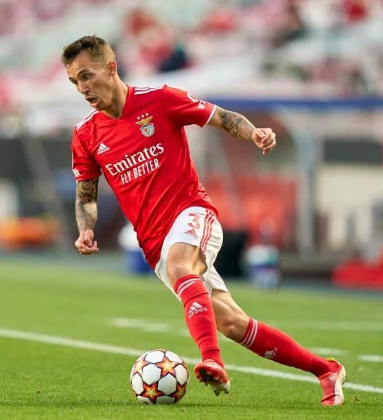 Alejandro Grimaldo of SL Benfica in action during the UEFA Champions League Play-Offs Leg One match between SL Benfica and PSV Eindhoven at Estadio...