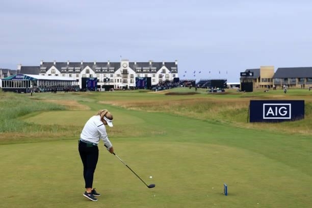 Brooke Henderson of Canada tees off on the eighteenth hole during Day One of the AIG Women's Open at Carnoustie Golf Links on August 19, 2021 in...